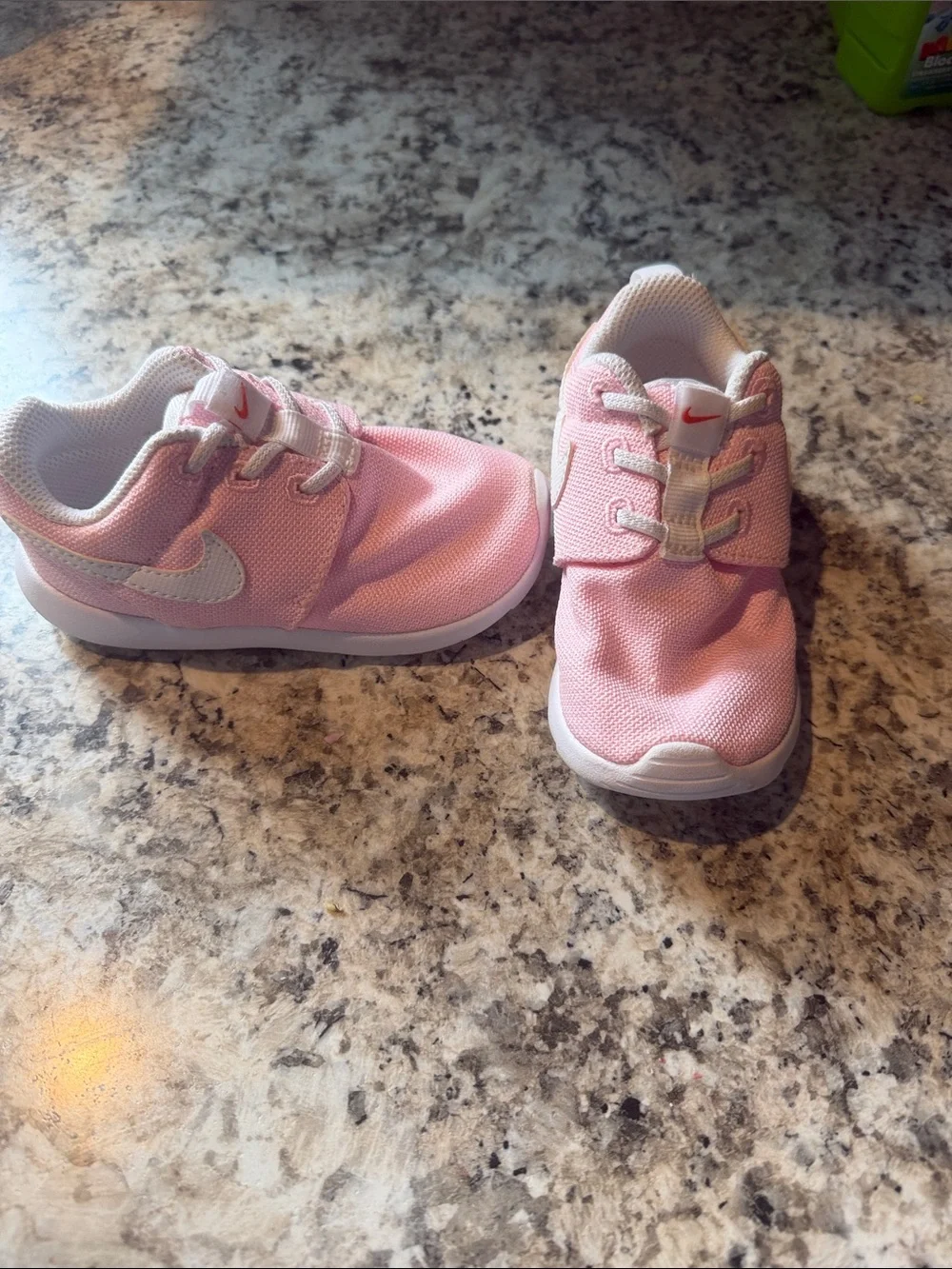 Nike Kids' Pink Lightweight Trainer Sneakers